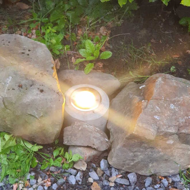Lampa ogrodowa gruntowa